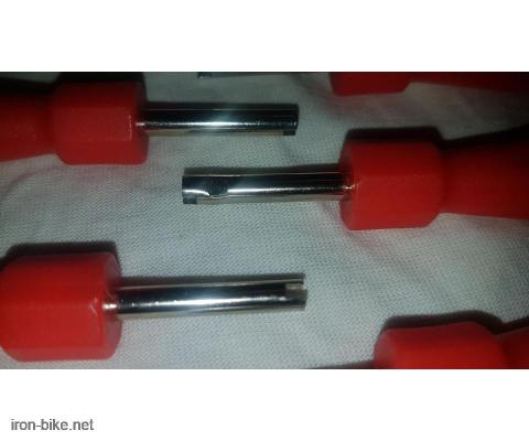 Odvijac ventila za auto gume