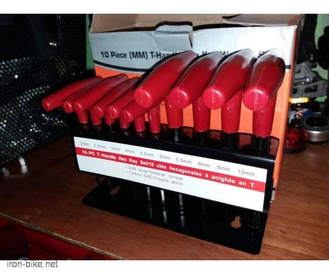 SET IMBUS KLJUČEVA 10 KOMADA T-TIP 2-10mm SA NOSAČEM - 3710112